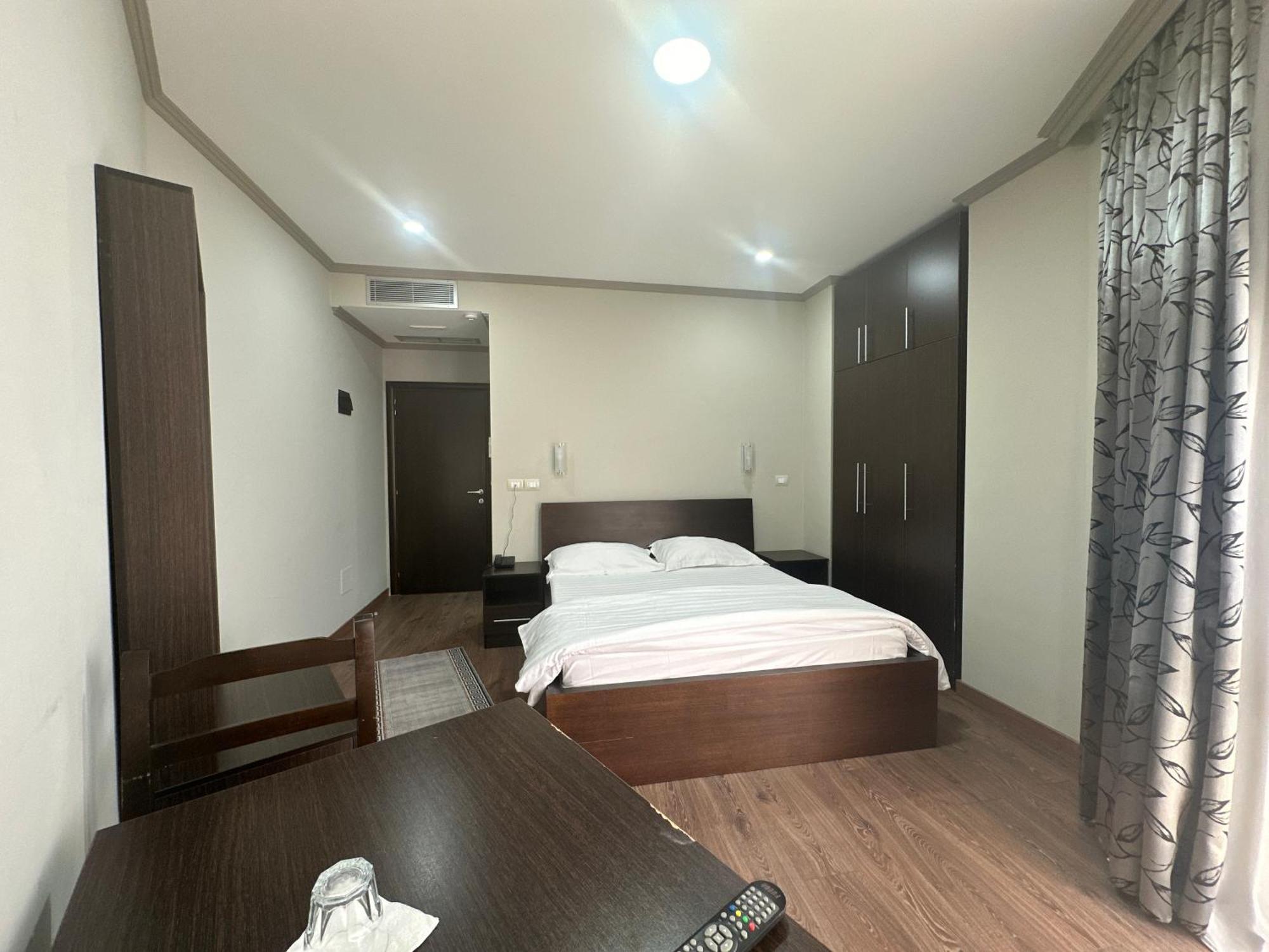 Panorama Rooms Hotel Near The Old Bazaar Κρούγια Εξωτερικό φωτογραφία